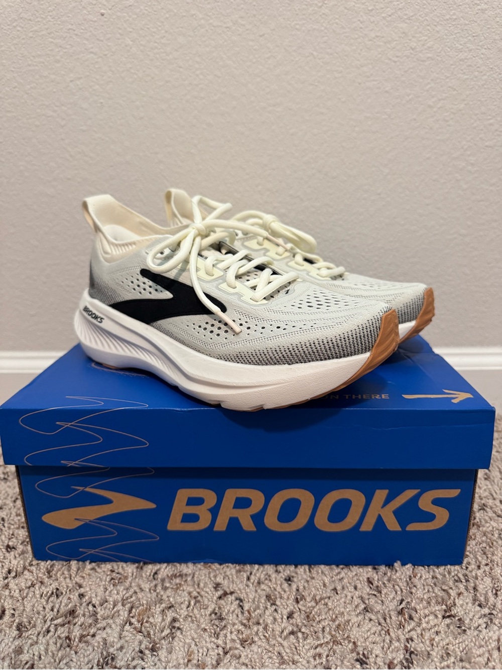Women’s Brooks Glycerin 23 Running Shoes
